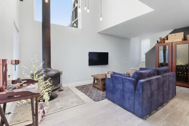 $998,000 | 833 South San Tomas Aquino Road, Unit L, Campbell, CA 95008