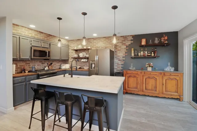 $998,000 | 833 South San Tomas Aquino Road, Unit L, Campbell, CA 95008