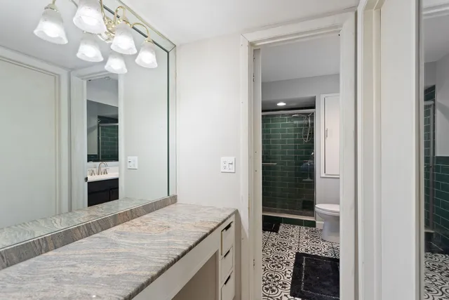 $424,900 | 1031 Conrad Court, Elk Grove Village, IL 60007