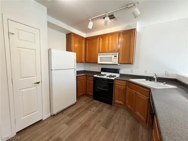 $1,425 | 10245 South Maryland Parkway, Unit 208, Las Vegas, NV 89183