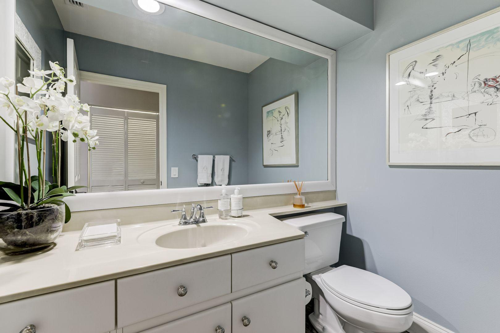 23104 Island View, Unit 4 Boca Raton, FL 33433 - Photo 16 of 35 Half Bath