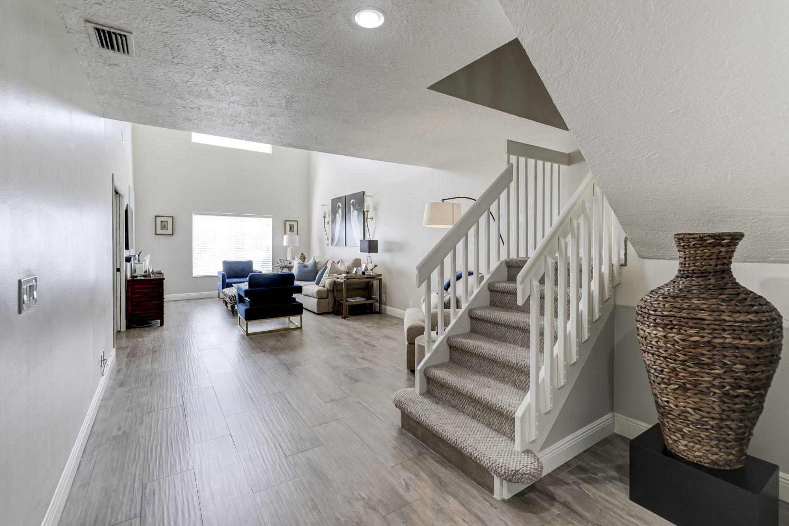 23104 Island View, Unit 4 Boca Raton, FL 33433 - Photo 7 of 35 08_760a0823_4_5_6_7