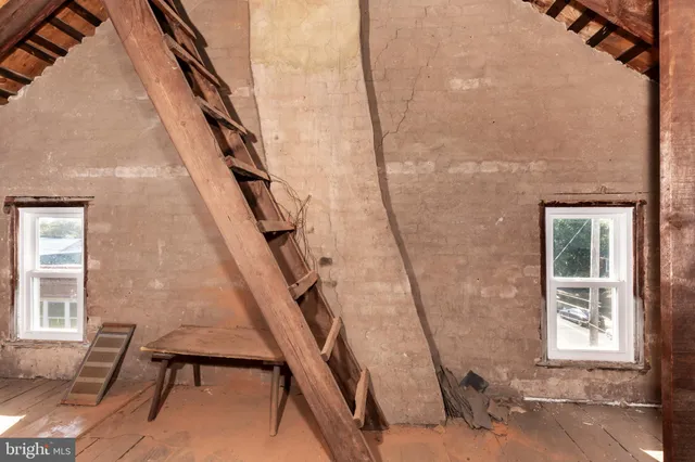 $280,000 | 38 West Baltimore Street, Taneytown, MD 21787