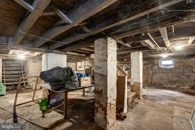 $280,000 | 38 West Baltimore Street, Taneytown, MD 21787