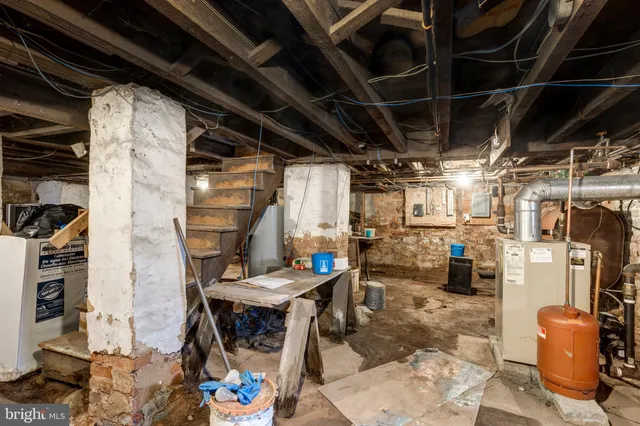 $280,000 | 38 West Baltimore Street, Taneytown, MD 21787