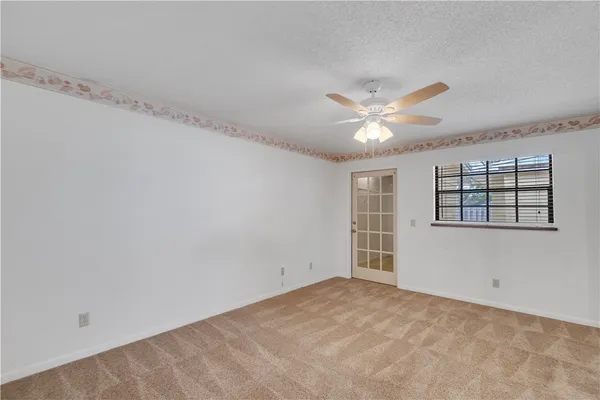 $495,000 | 855 29th Court, Vero Beach, FL 32960