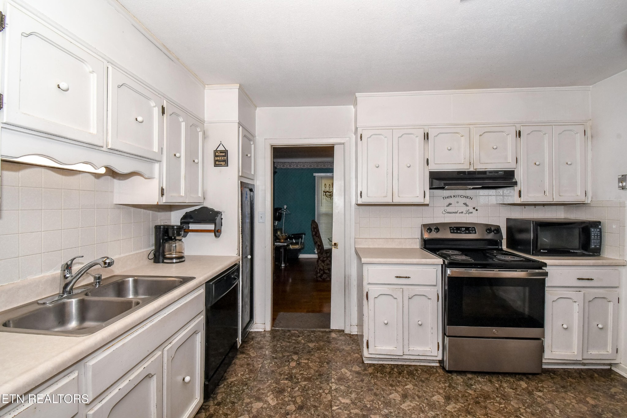1253 Topside Road Louisville, TN 37777 - Photo 11 of 28 Gallery Image 11