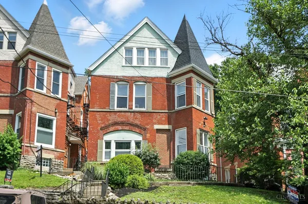 $129,900 | 2108 Fulton Avenue, Unit 1, Cincinnati, OH 45206