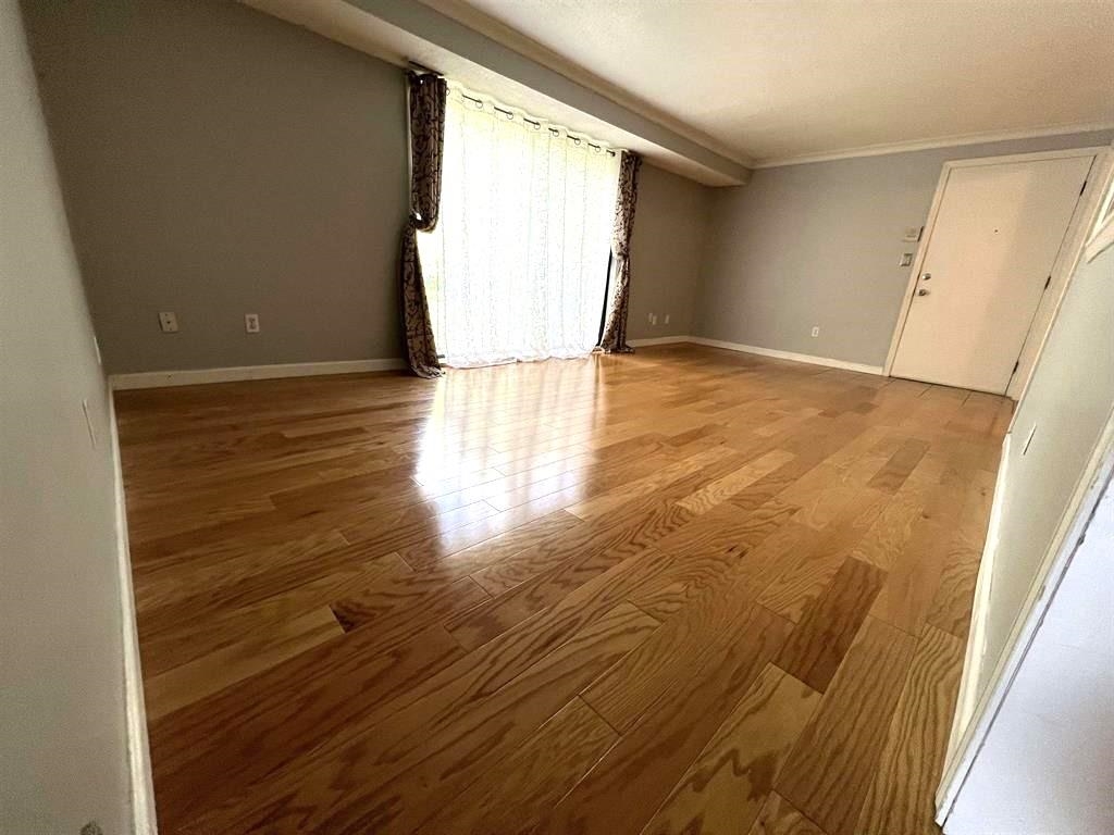 4 Brookside Drive, Unit 11 Exeter, NH 03833 - Photo 2 of 11