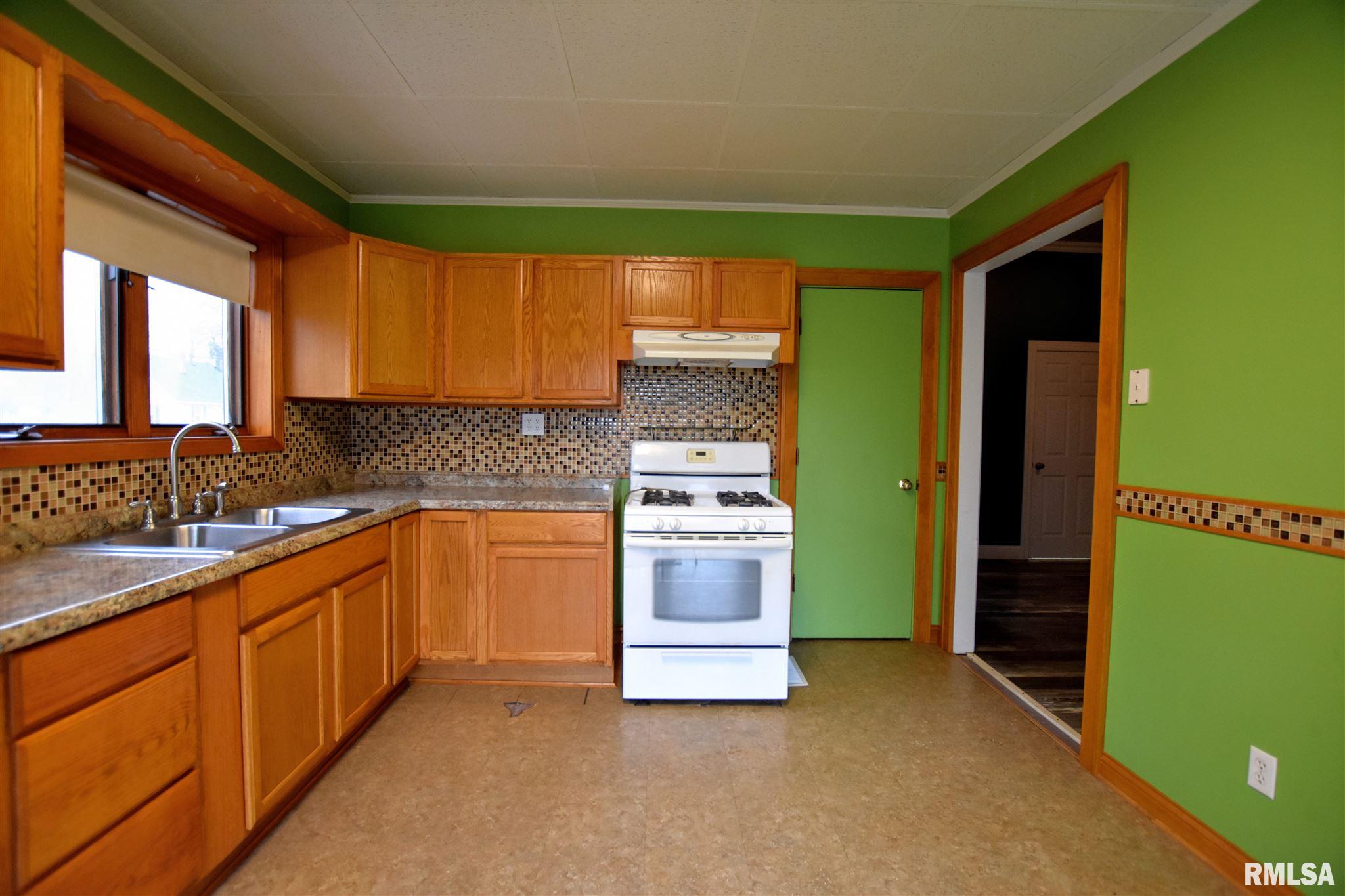 925 West Calhoun Avenue Springfield, IL 62702 - Photo 14 of 45