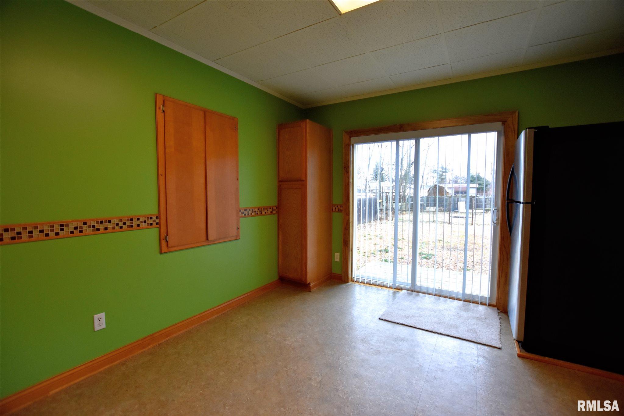 925 West Calhoun Avenue Springfield, IL 62702 - Photo 17 of 45