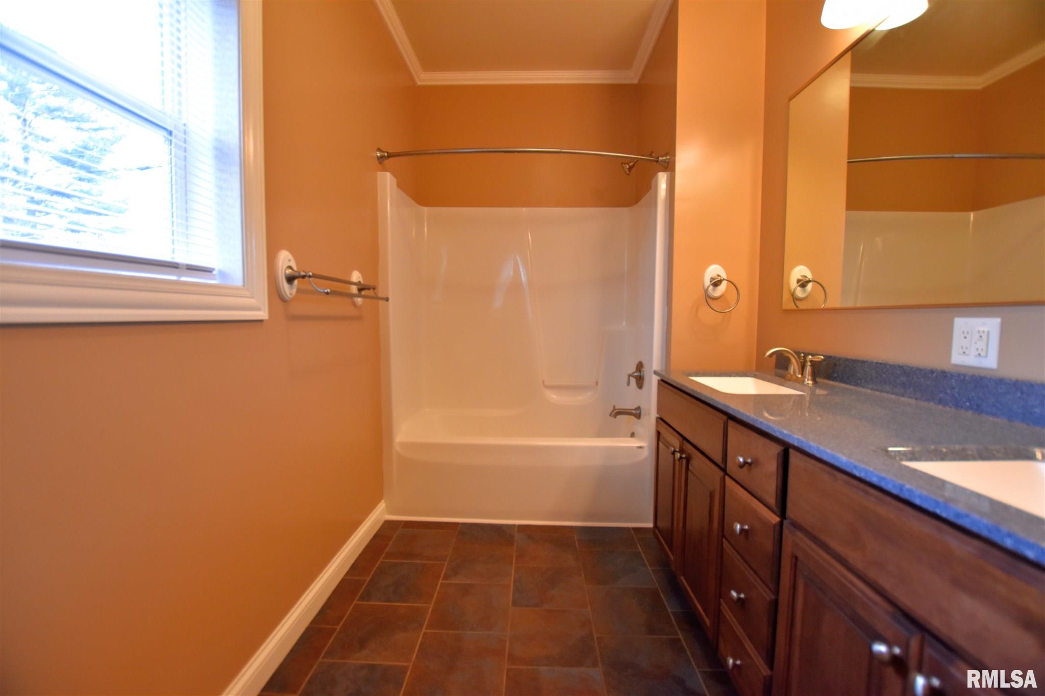 925 West Calhoun Avenue Springfield, IL 62702 - Photo 19 of 45