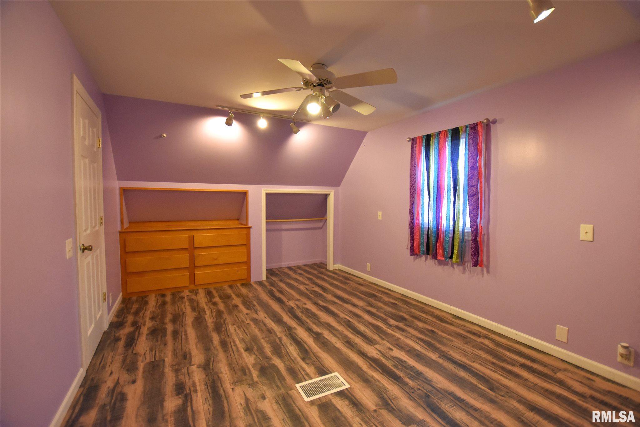 925 West Calhoun Avenue Springfield, IL 62702 - Photo 33 of 45