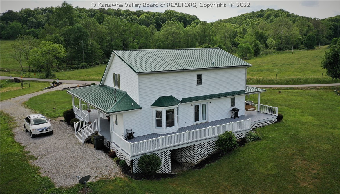 1810 Rayburn Road Point Pleasant, WV 25550 - Photo 2 of 50 Gallery Image 2