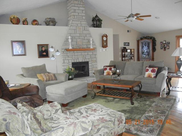 20786 London Road Circleville, OH 43113 - Photo 3 of 23 Gallery Image 3