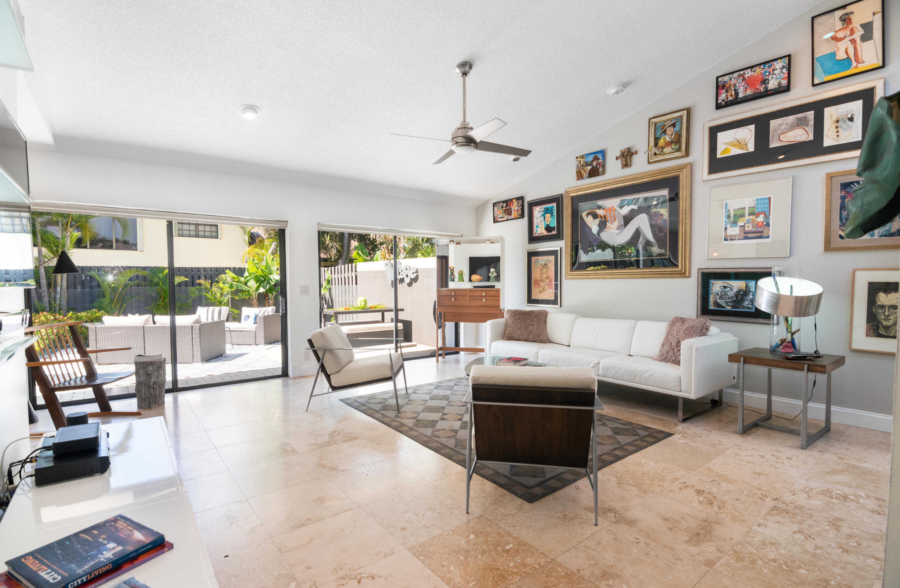 234 Southwest 28th Avenue Delray Beach, FL 33445 - Photo 11 of 32 Living Room 2