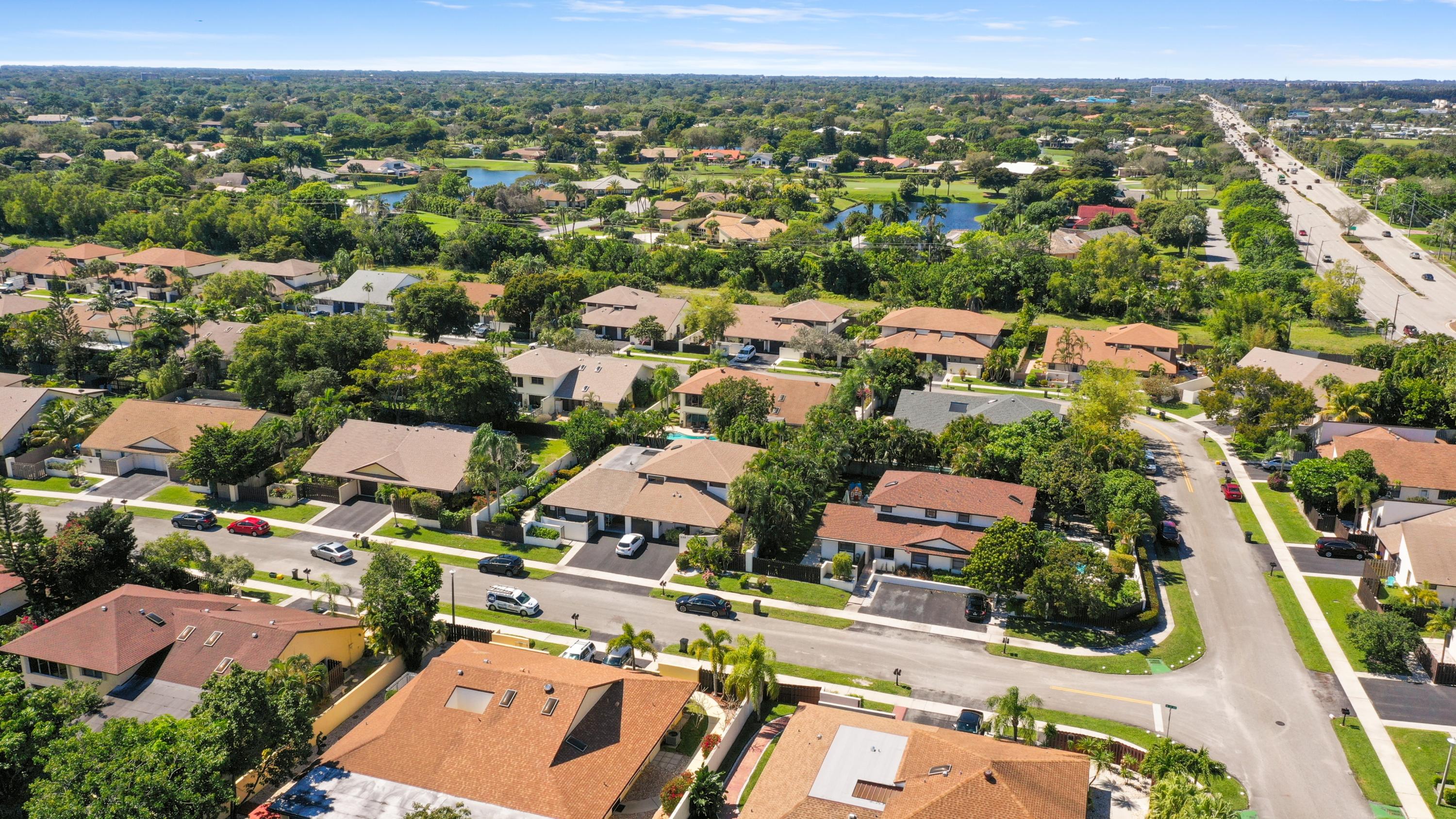 234 Southwest 28th Avenue Delray Beach, FL 33445 - Photo 32 of 32 Aerial East to West