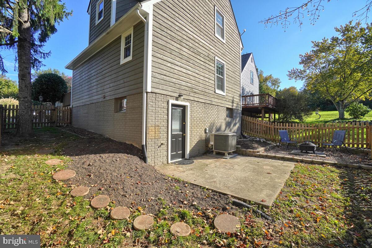 6572 Hemlock Point Road New Market, MD 21774 - Photo 17 of 29 Gallery Image 17