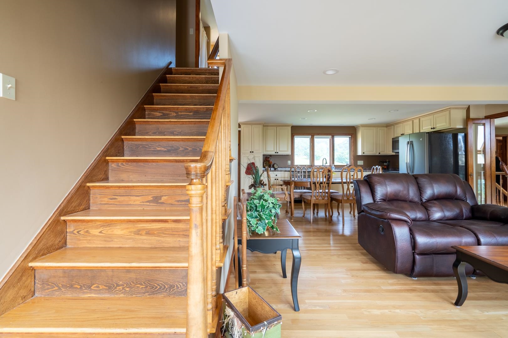 126 Bush Hill Road Hudson, NH 03051 - Photo 10 of 25