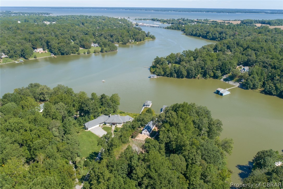 1330 Oakes Landing Road Saluda, VA 23149 - Photo 4 of 49