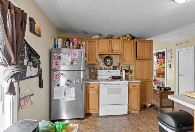 $454,000 | 21 South Street, Manchester, NH 03104