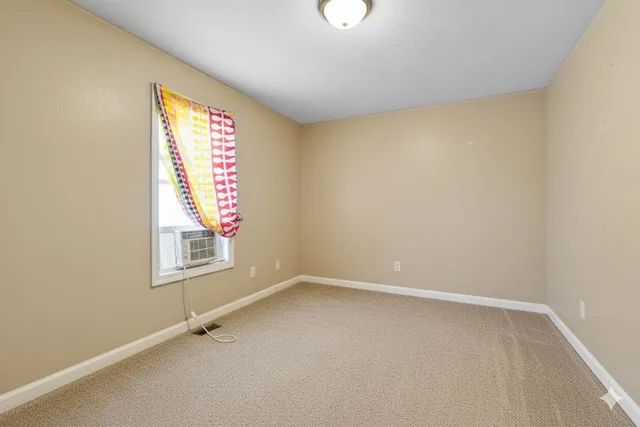 $454,000 | 21 South Street, Manchester, NH 03104