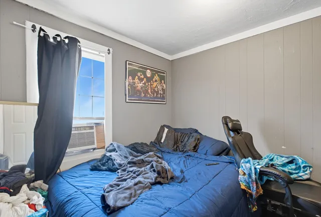 $454,000 | 21 South Street, Manchester, NH 03104