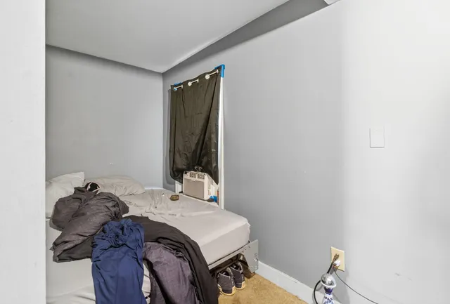 $454,000 | 21 South Street, Manchester, NH 03104