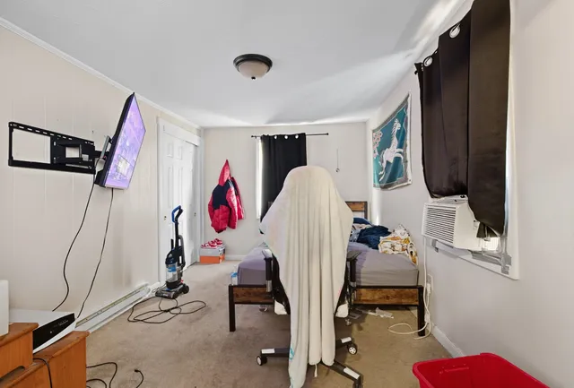 $454,000 | 21 South Street, Manchester, NH 03104