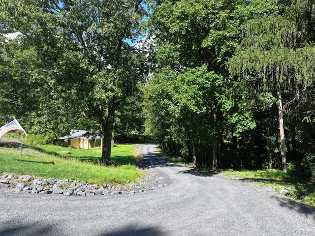 $150,000 | 18 Denu Way, Rhinecliff, NY 12574