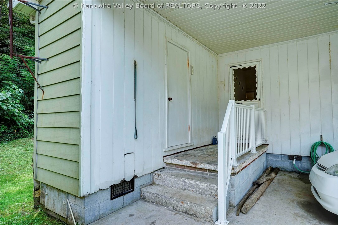 3987 Howell's Mill Road Ona, WV 25545 - Photo 24 of 31 Gallery Image 24