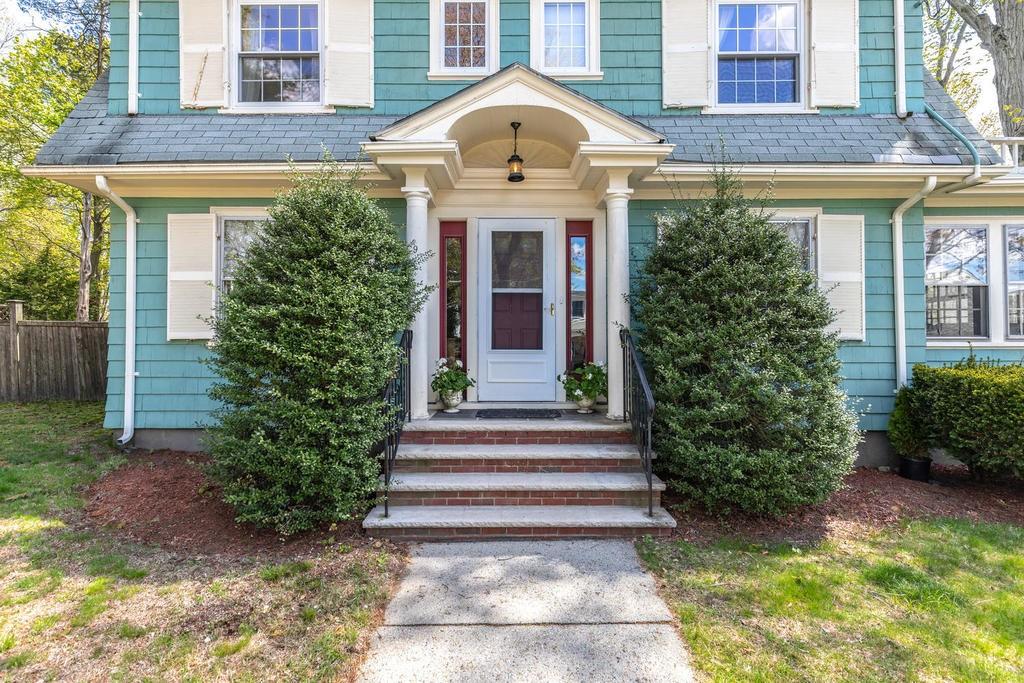 9 Hatch Road Medford, MA 02155 - Photo 4 of 32 Gallery Image 4