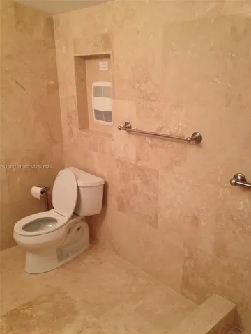 $875,000 | 324 Lavilla Drive, Miami Springs, FL 33166