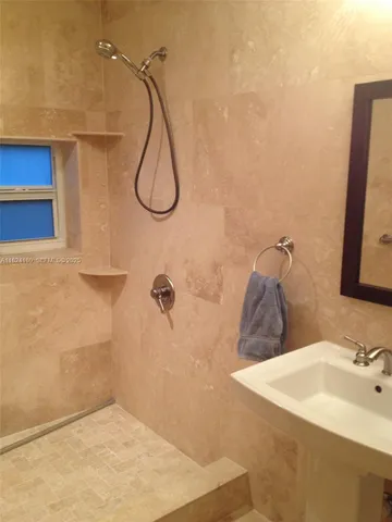 $875,000 | 324 Lavilla Drive, Miami Springs, FL 33166