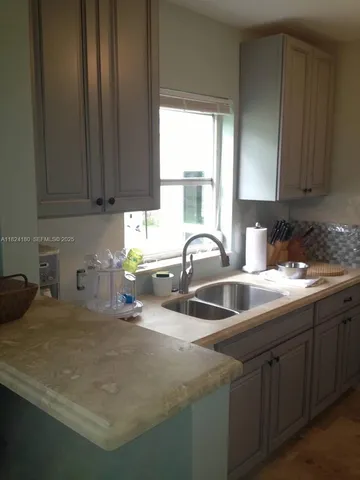 $875,000 | 324 Lavilla Drive, Miami Springs, FL 33166