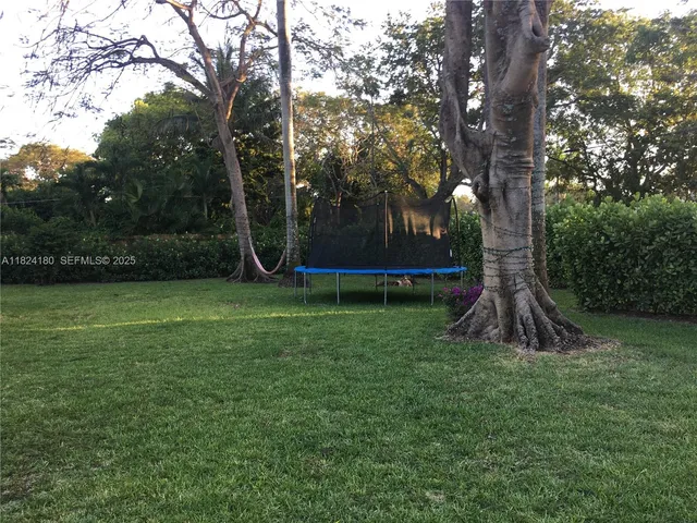 $875,000 | 324 Lavilla Drive, Miami Springs, FL 33166