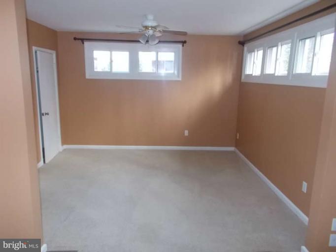 Bedroom (Master)