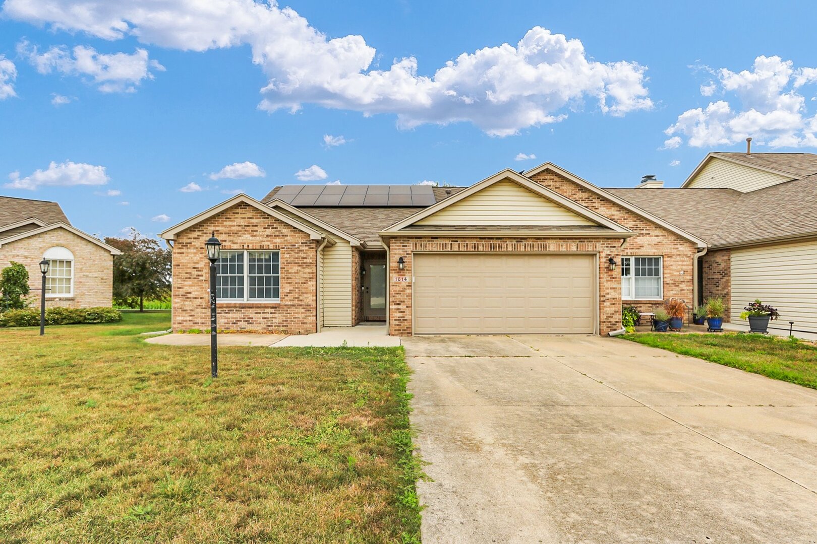 1614 Windward Point, Unit 1 Champaign, IL 61821 - Photo 1 of 50 Gallery Image 1