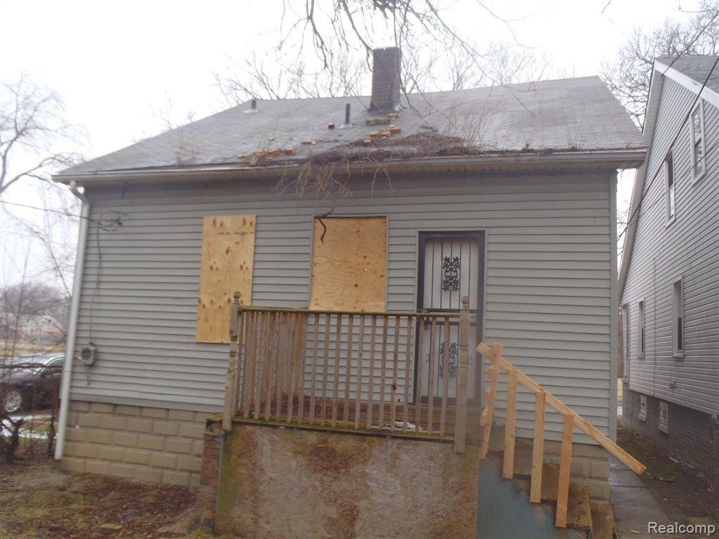 5105 French Road Detroit, MI 48213 - Photo 2 of 9 2-14-13_HAM 281.JPG