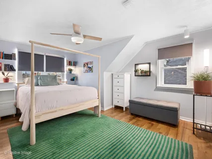 $575,000 | 918 Cambridge Avenue, Elmhurst, IL 60126