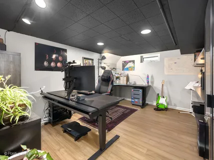 $575,000 | 918 Cambridge Avenue, Elmhurst, IL 60126