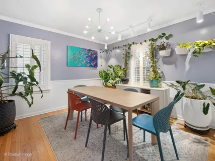 $575,000 | 918 Cambridge Avenue, Elmhurst, IL 60126