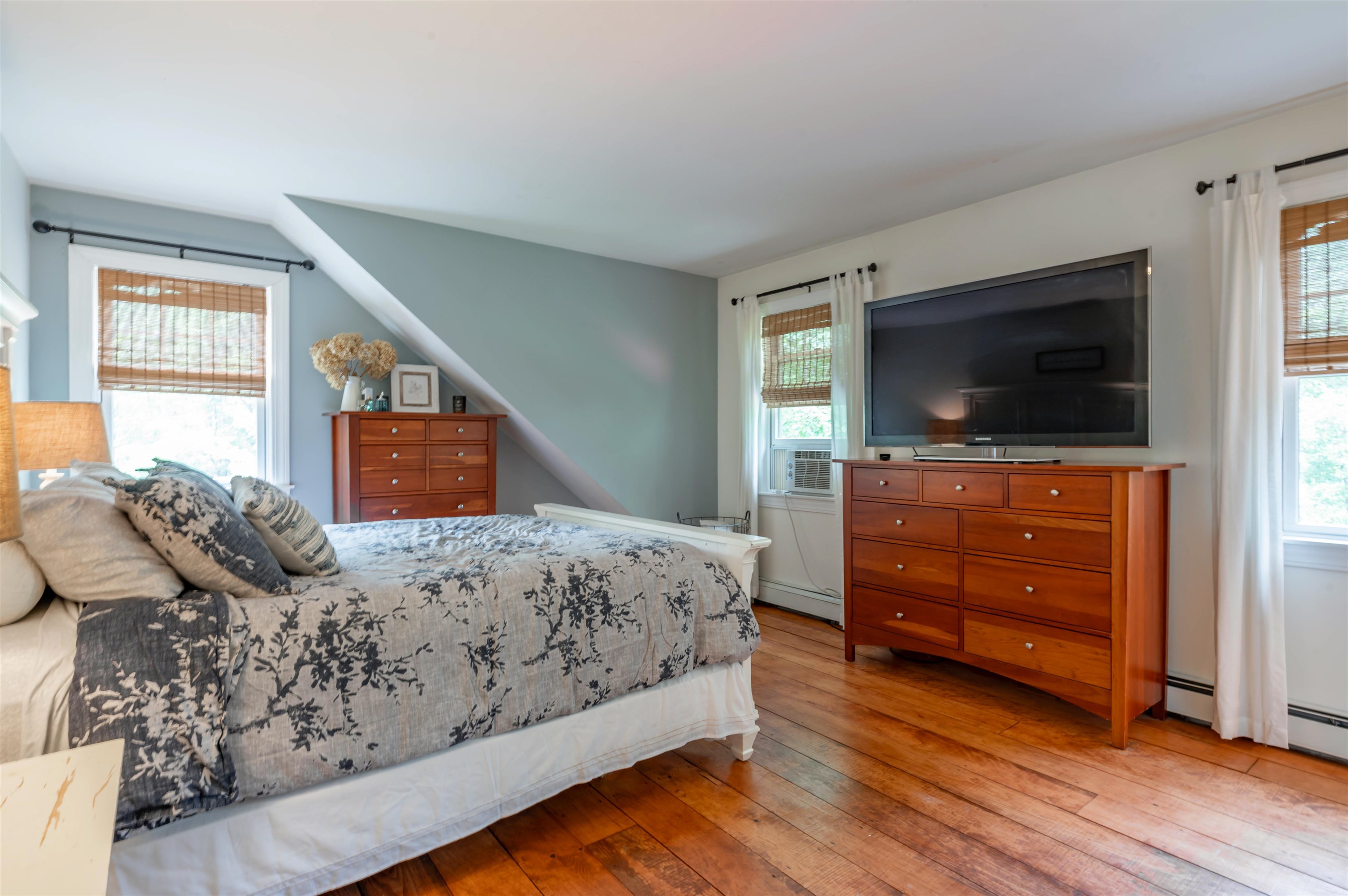 15 Chamberlain Road New Boston, NH 03070 - Photo 46 of 59