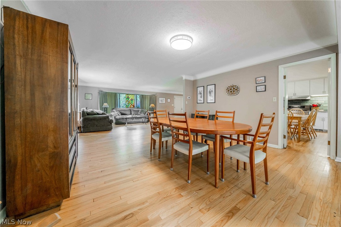 23225 Bryden Road Shaker Heights, OH 44122 - Photo 8 of 39 Dining Room