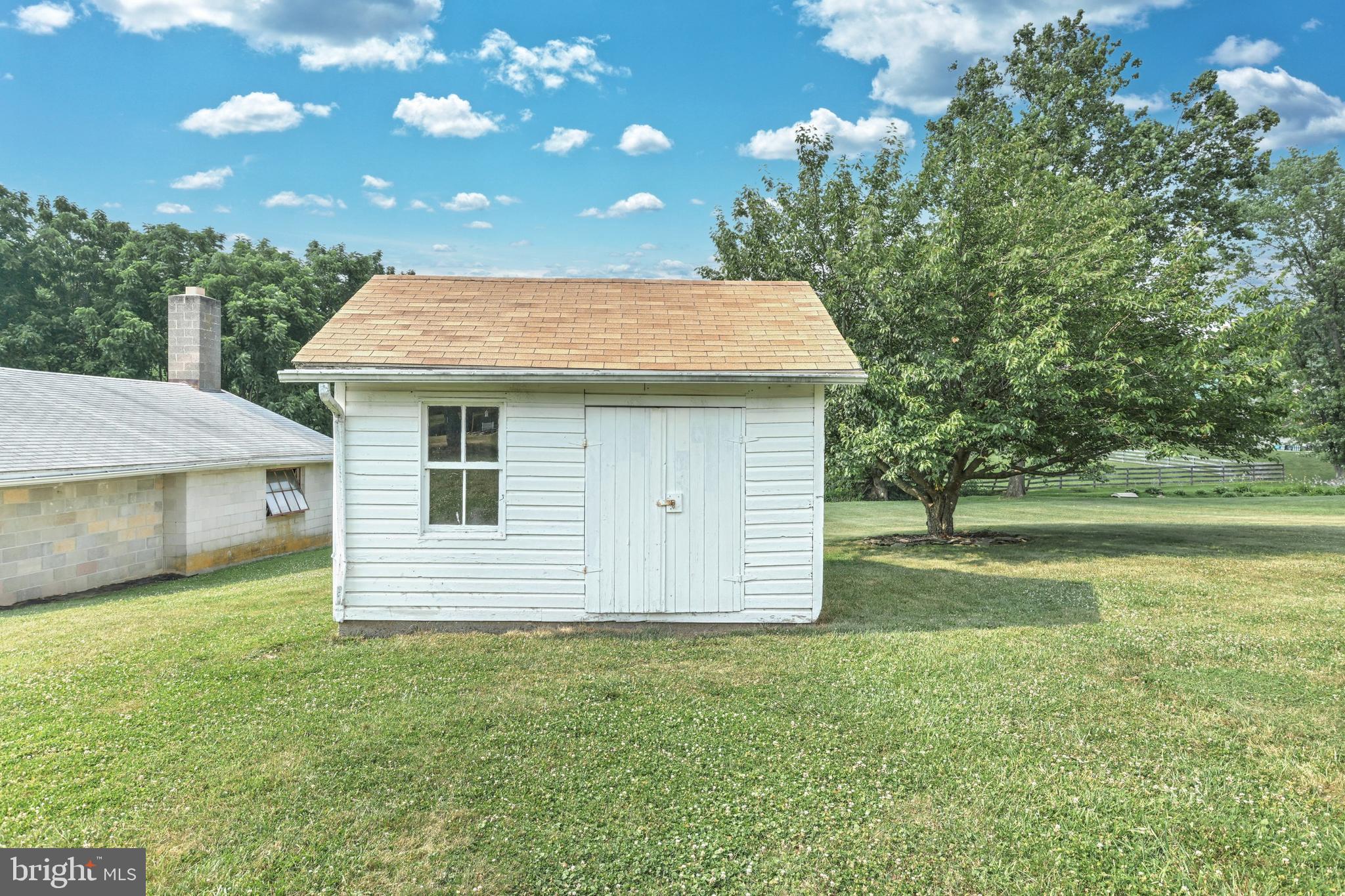 485 Springvale Road Red Lion, PA 17356 - Photo 7 of 35