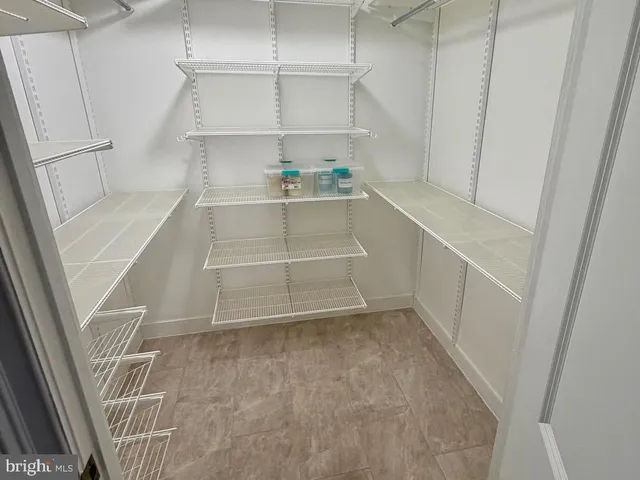 $2,800 | 555 Massachusetts Avenue Northwest, Unit 815, Washington, DC 20001