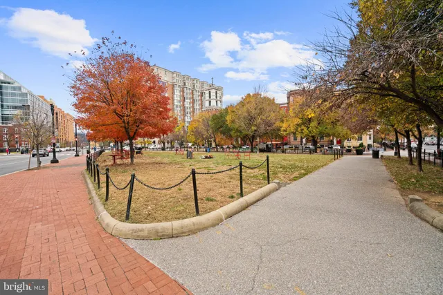 $2,800 | 555 Massachusetts Avenue Northwest, Unit 815, Washington, DC 20001