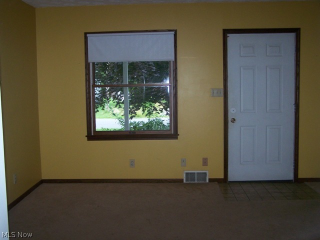 2518 Seifert-Lewis Road Hubbard, OH 44425 - Photo 6 of 23 Gallery Image 6