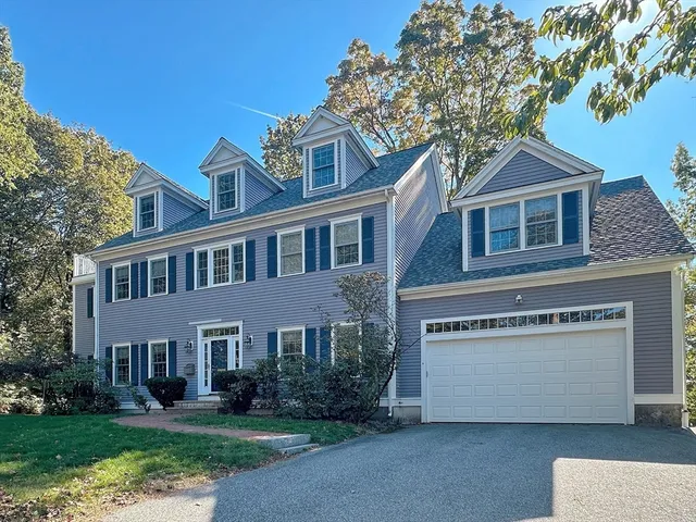 $10,000 | 11 Oakland Street, Lexington, MA 02420