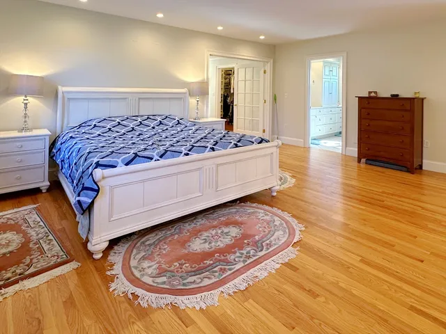 $10,000 | 11 Oakland Street, Lexington, MA 02420